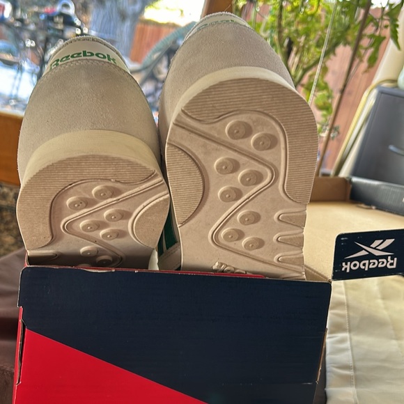 Reebok Classic Nylon White Green Men’s Low Top Athletic Shoes Sneakers Size 11 - Picture 3 of 7